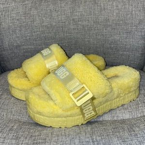 UGG Fluffita Slippers